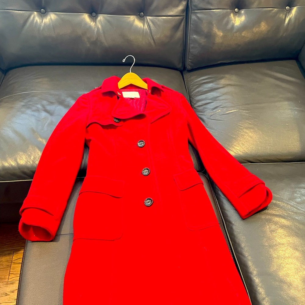 Used Banana Republic jacket. 75% wool coat.